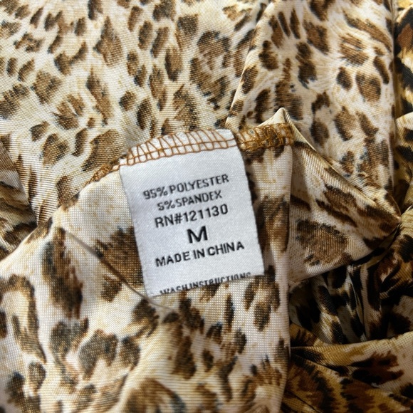 Vintage 90s/Y2K tight fitting stretch leopard animal print slinky tank top - Picture 9 of 9